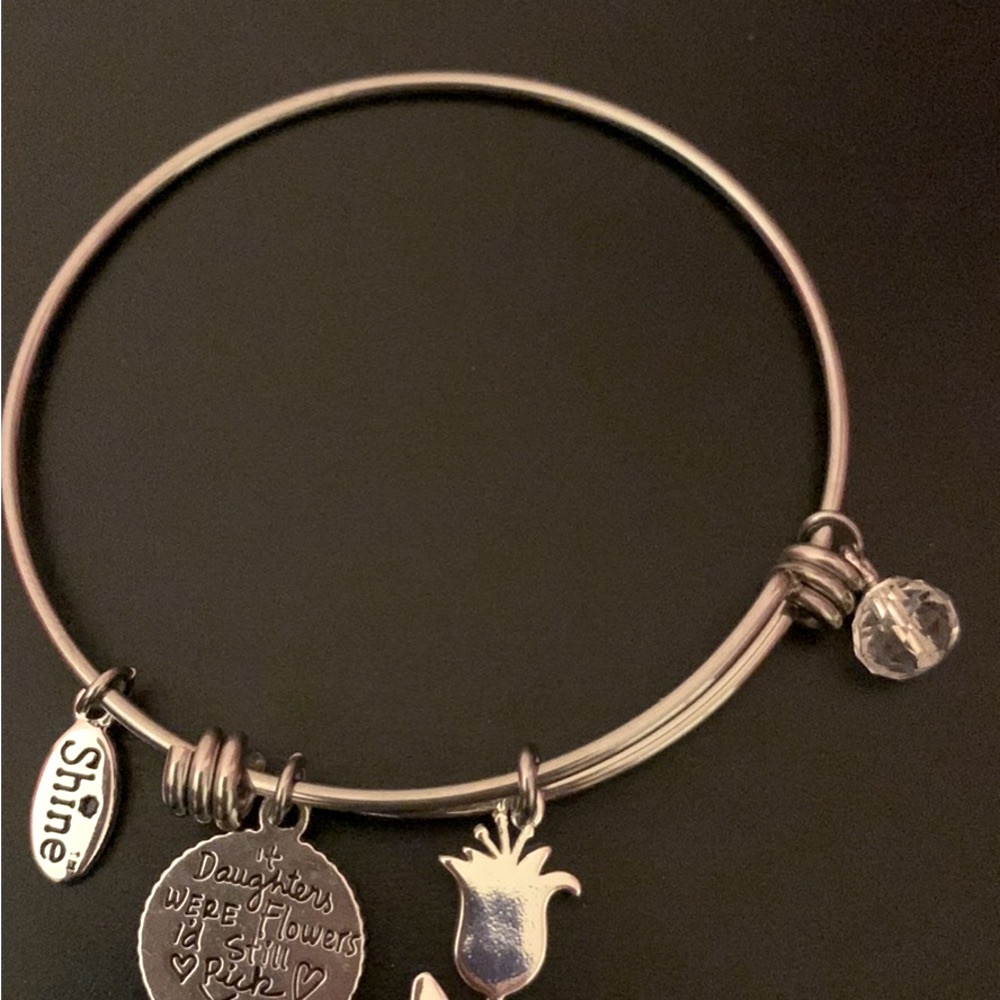 Silver Charm Bangle Bracelet DAUGHTER smile gift jewelry - excellent condition